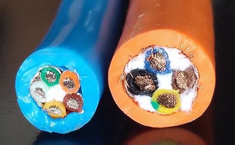 拖鏈電纜與軟電纜的區別